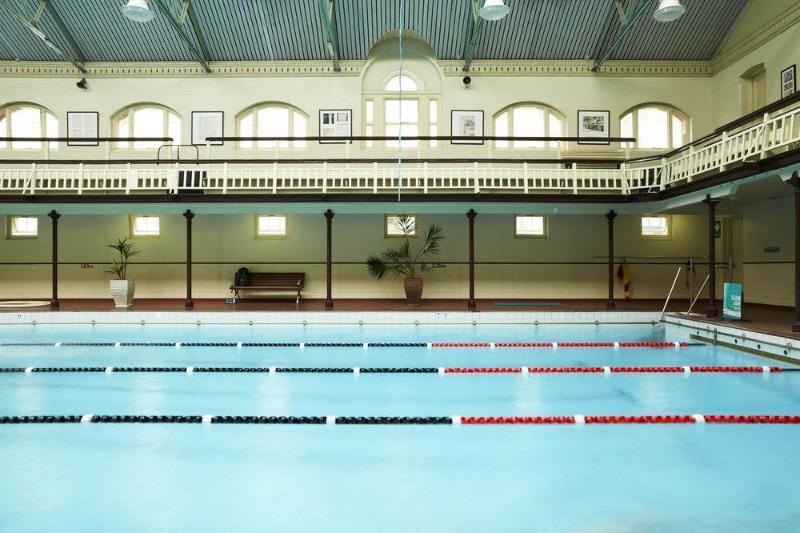 ホテル ザガメズ ハウス メルボルン エクステリア 写真 The swimming pool