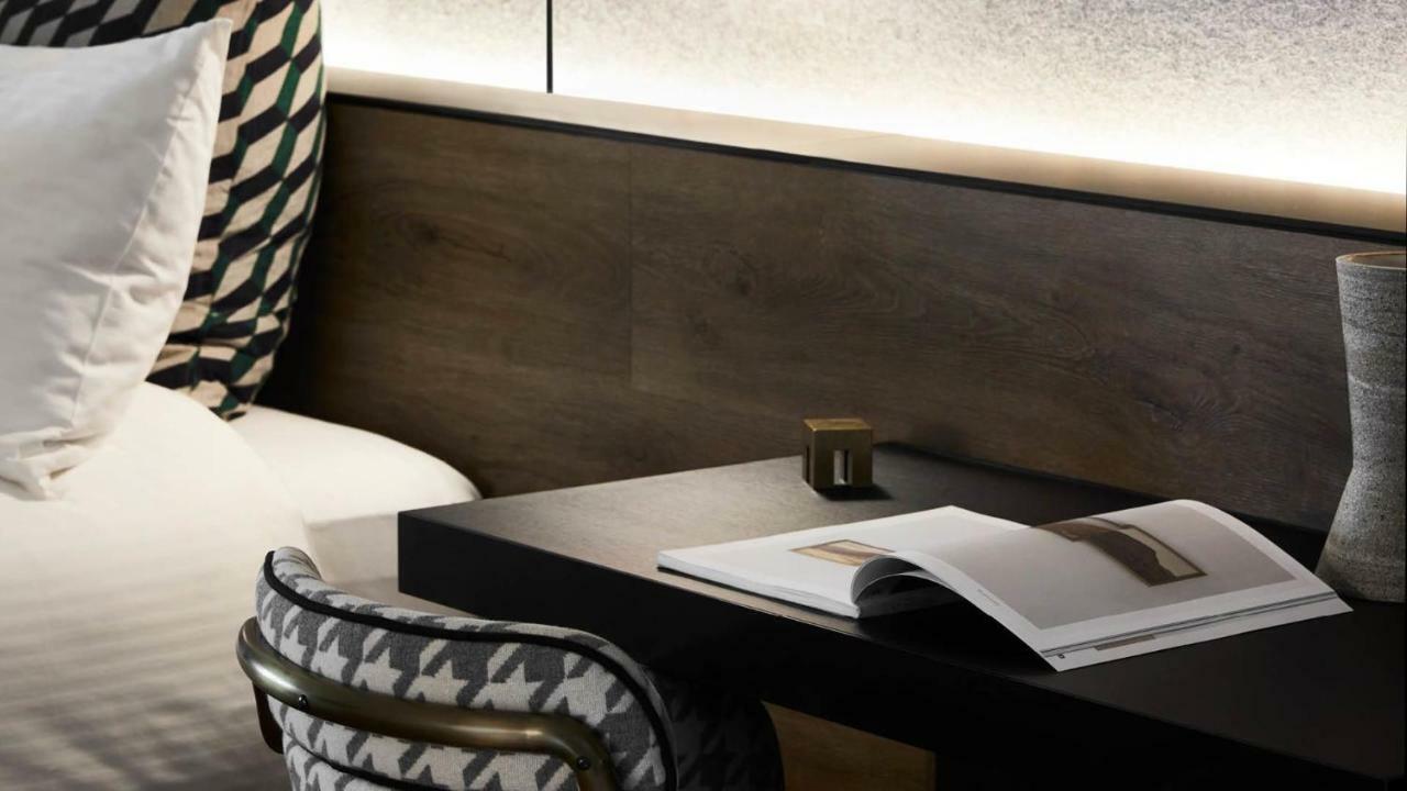 ホテル ザガメズ ハウス メルボルン エクステリア 写真 A detail of the interior of the hotel